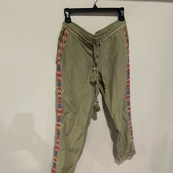 Sundance Women’s Embroidered Aztec Olive Green Drawstring Joggers XS Boho Comfy - Picture 4 of 10